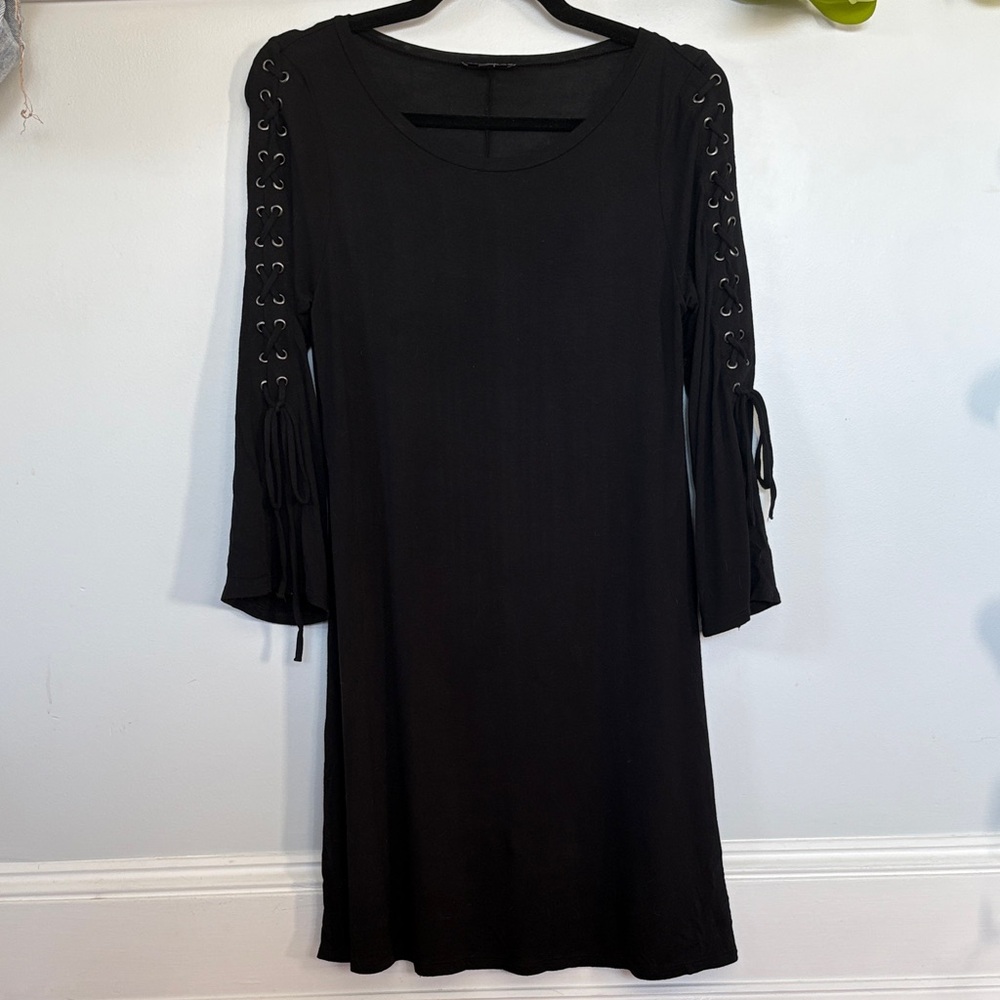 Express Black Lace-Up Sleeve Dress